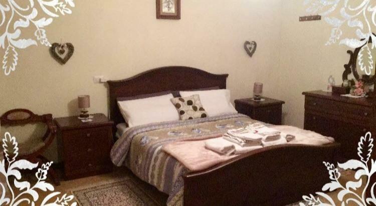 Bed and Breakfast Felix House Codevilla Exterior foto